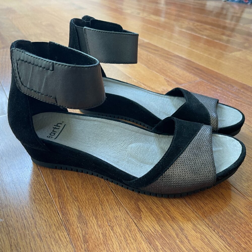 Earth sandals, women's 8